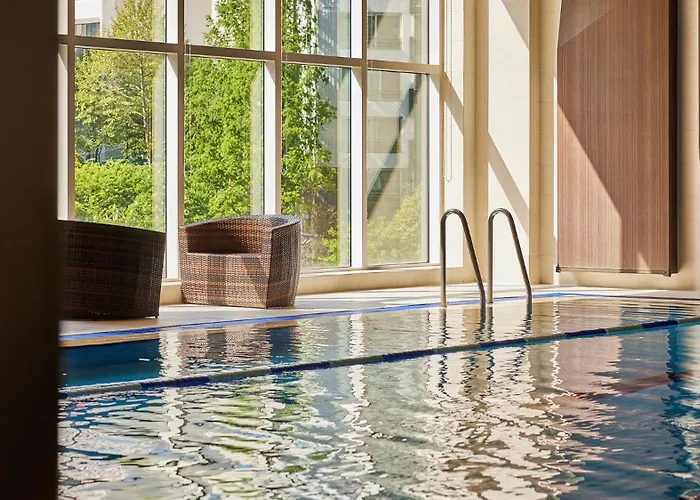 Hotel Lotte Mapo 4*